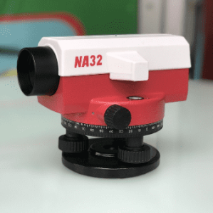 may-thuy-binh-tu-dong-leica-na32