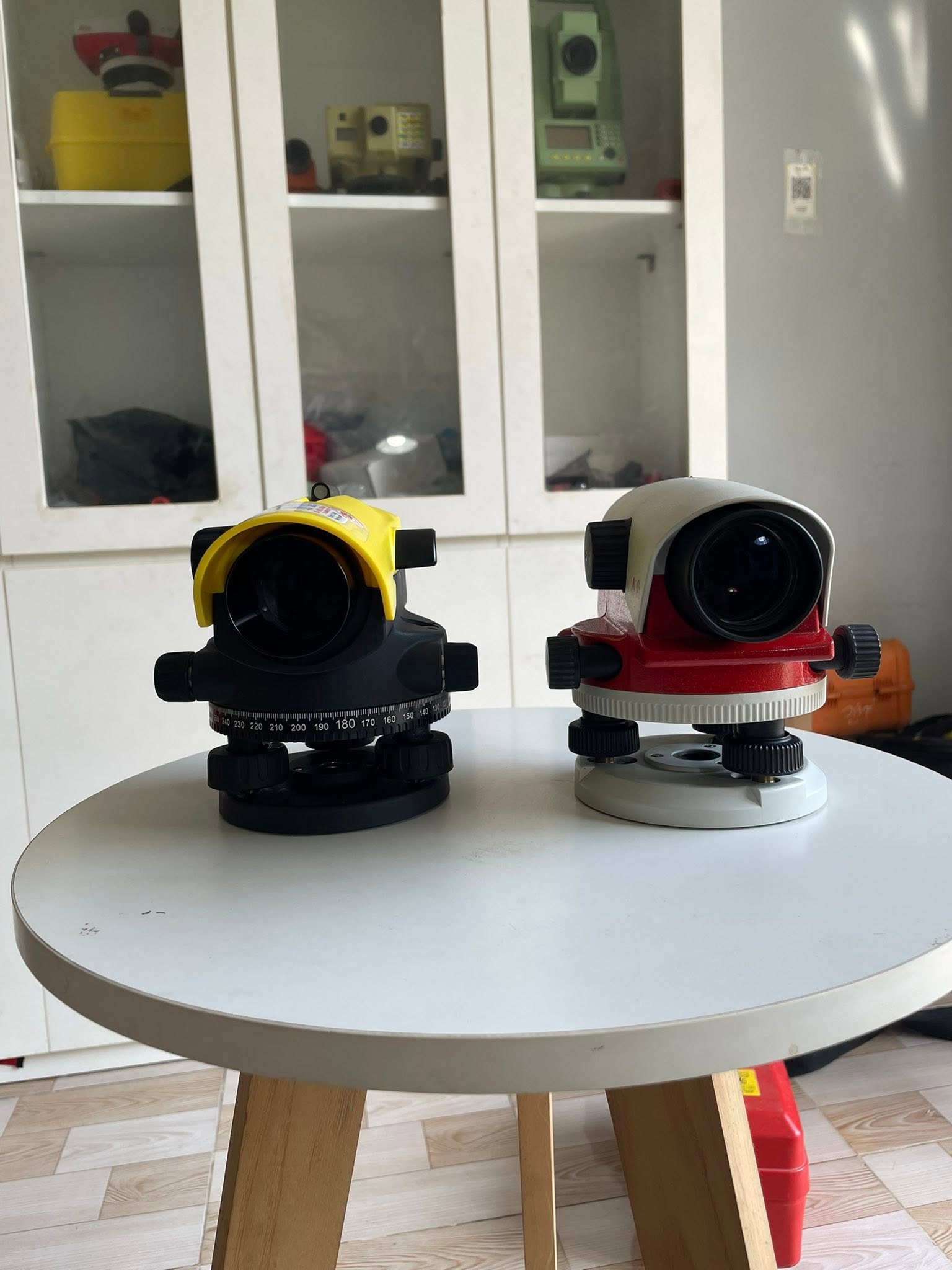 Đặc trưng công nghệ của máy toàn đạc Leica